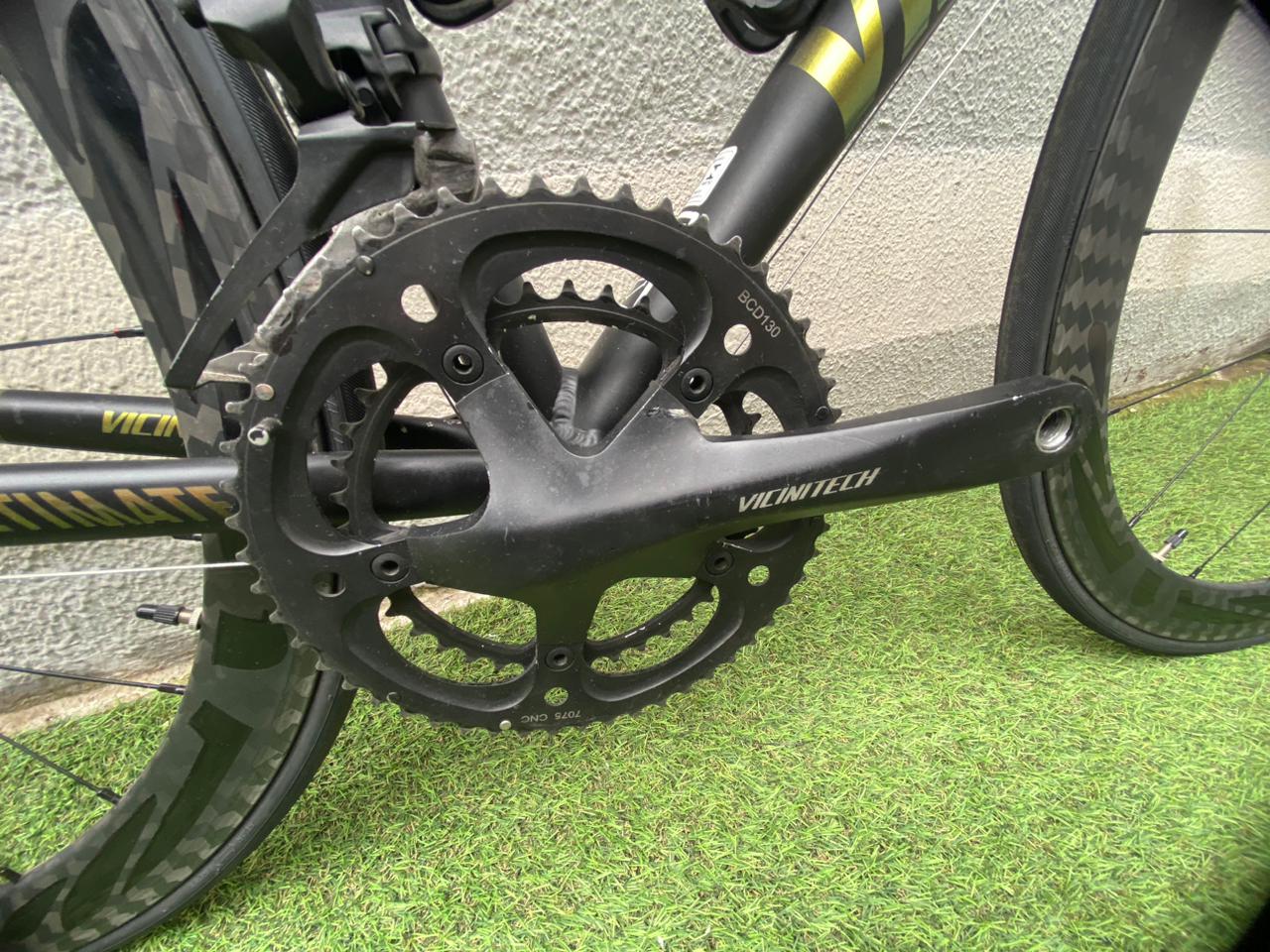 Speed Vicinitech com rodas de carbono