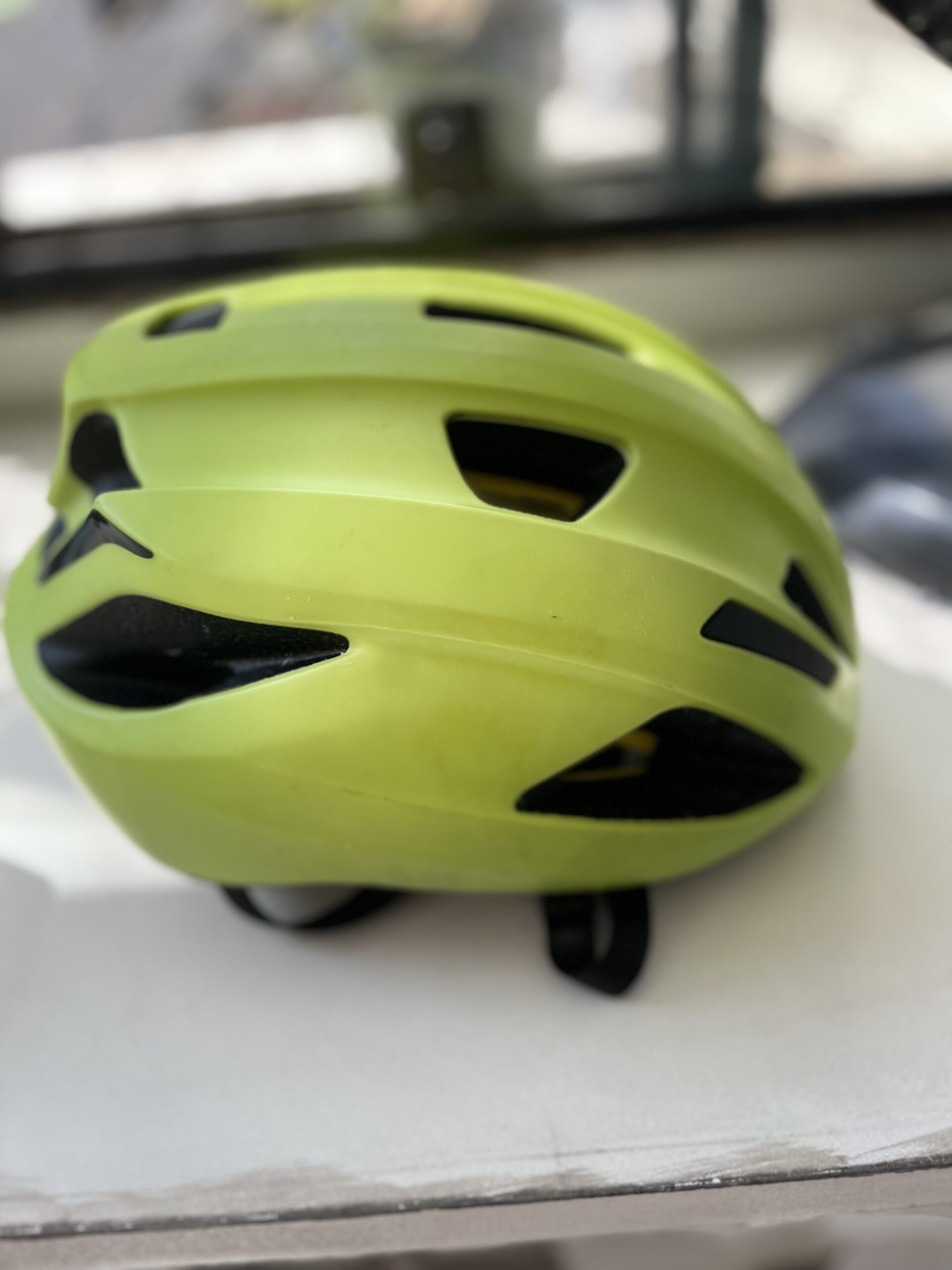 Capacete Specialized
