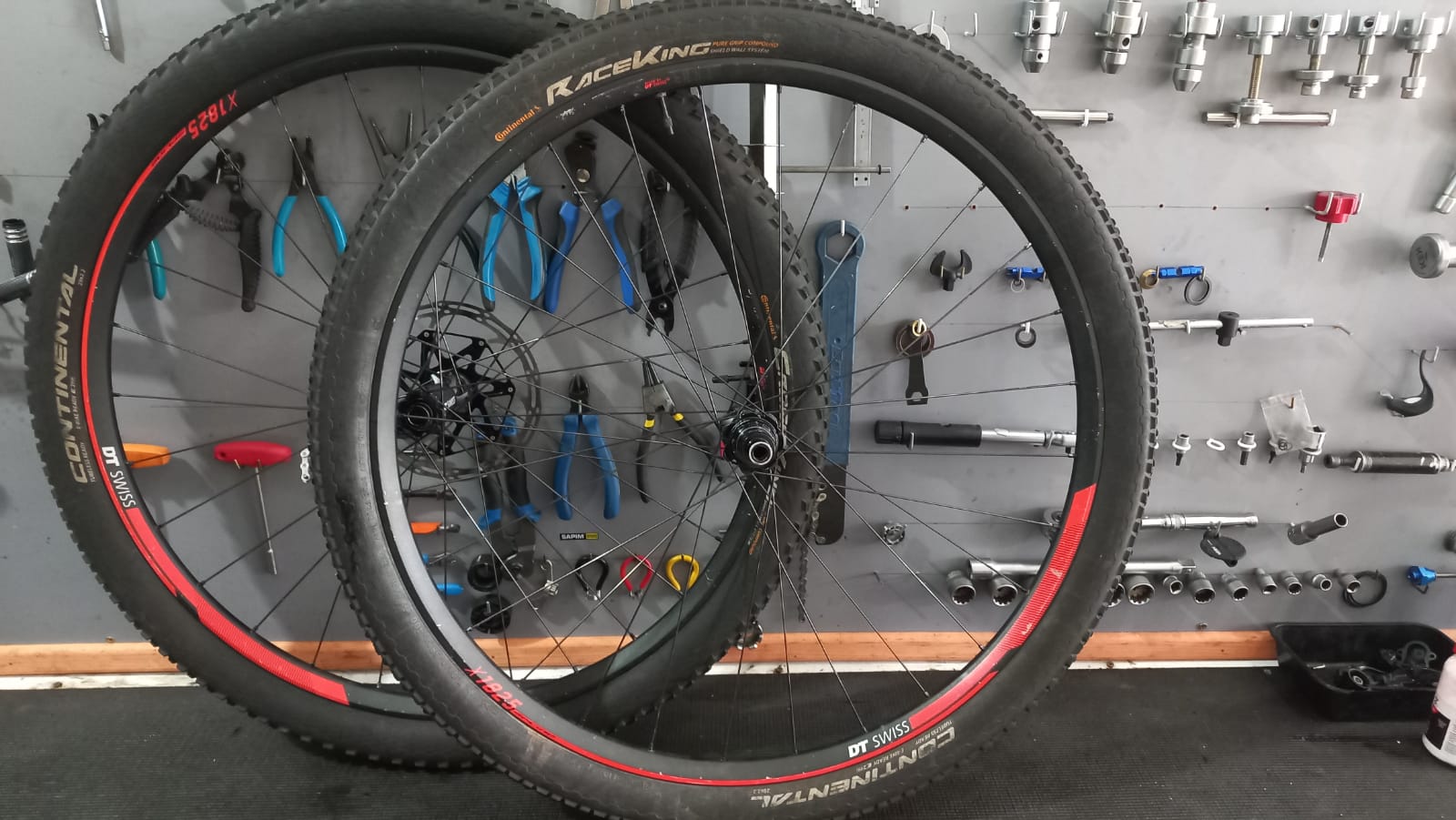 RODAS DT SWISS SPLINE X 1825