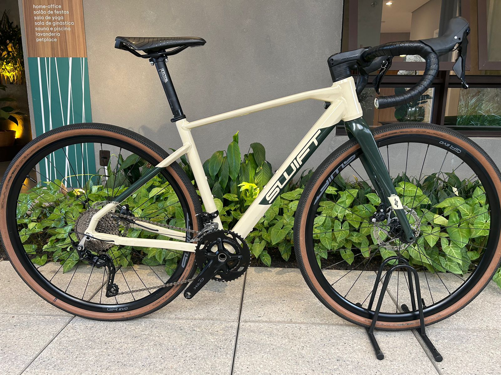 GRAVEL SWIFT ENDURAVOX GR ADVENTURE