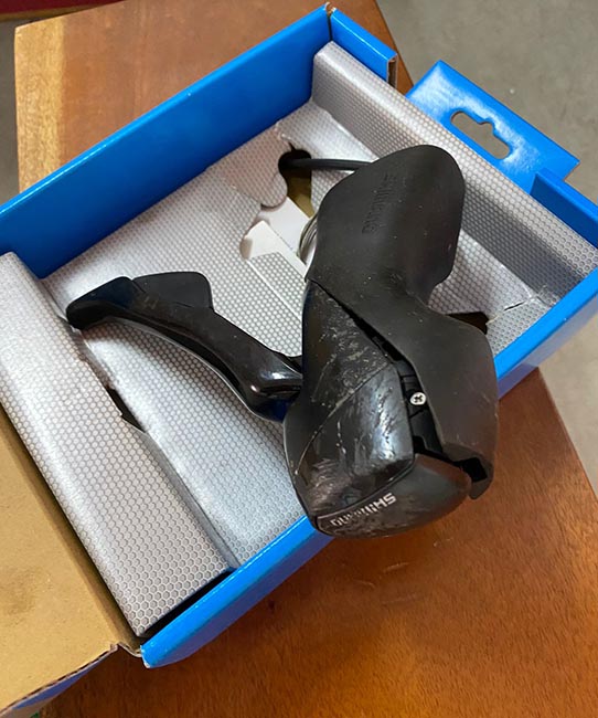 ALAVANCA DE CÂMBIO/FREIO SHIMANO 105 St-r7025 Preto 11v Direito