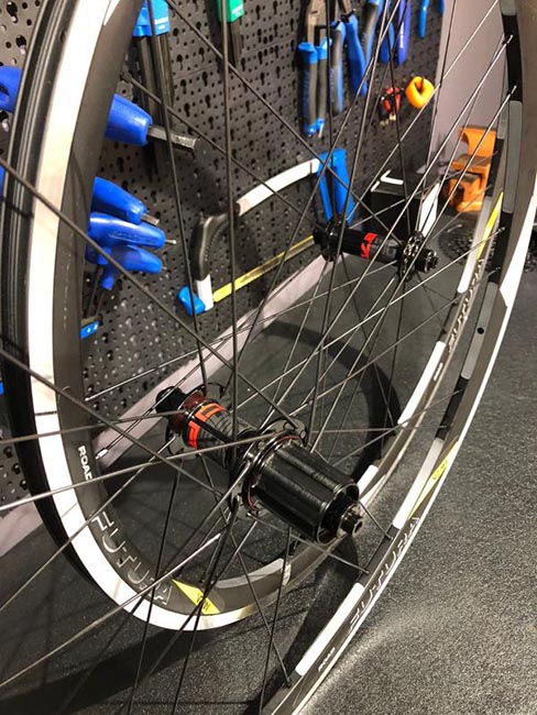 RODAS SPEED VZAN FUTURA COM CUBOS KOOZER