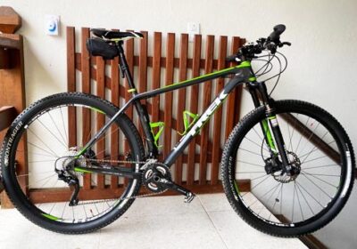 MTB TREK SUPERFLY 9.8 XT CARBONO