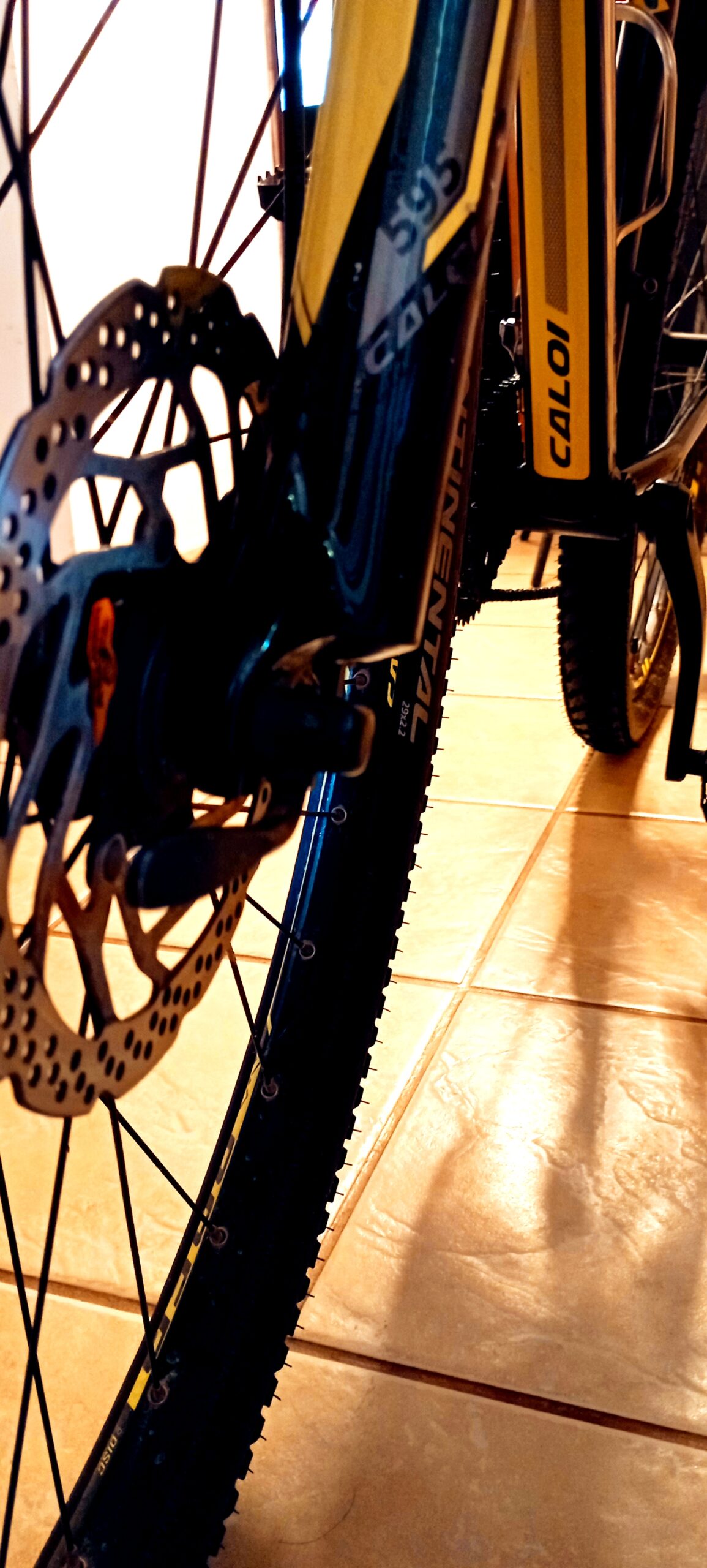 MTB CALOI EXPLORER COMP