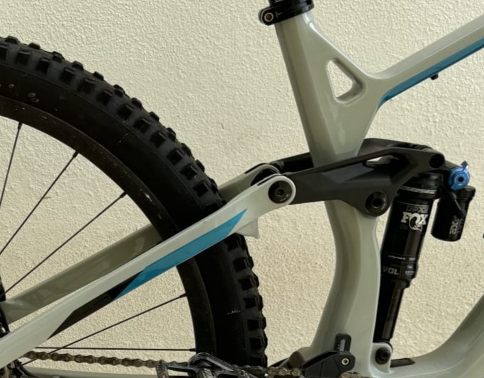 QUADRO CARBONO SENSE EXALT LT COMP 2023